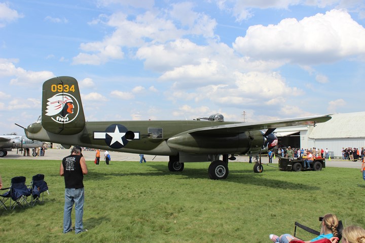 B-25 Show Me